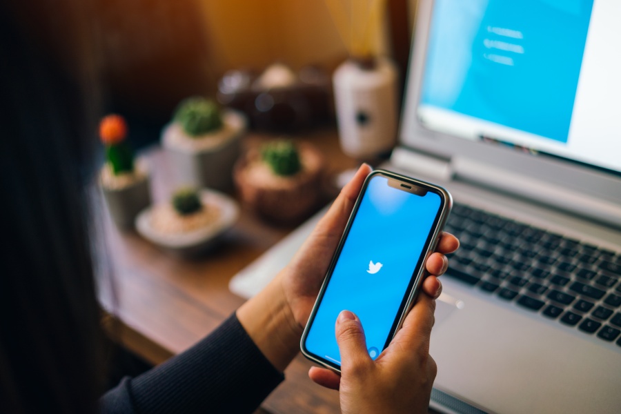 Twitter shifts APAC PR duties from Golin to The Hoffman Agency
