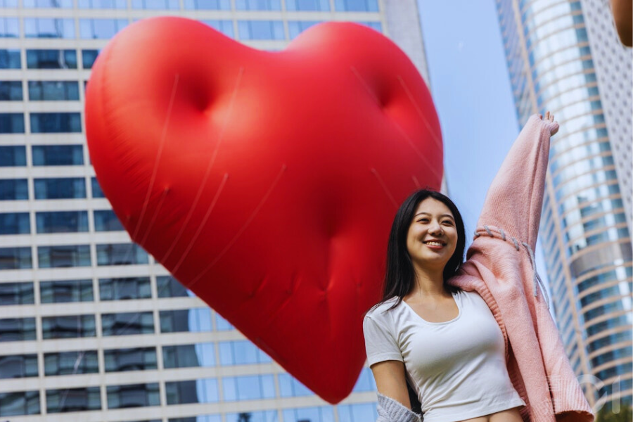 Chubby Hearts: Hong Kong's monumental display for love and tourism