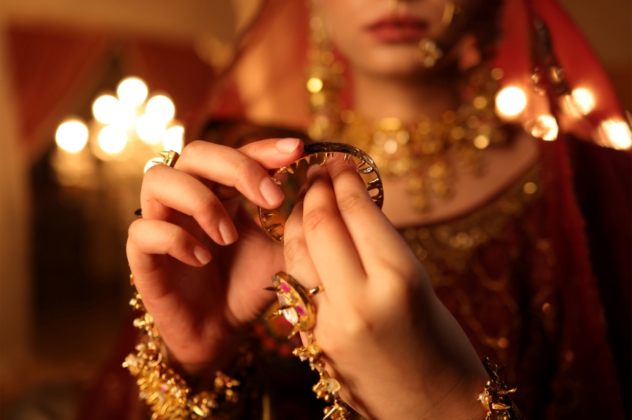 Mock bridal jewellery film highlights marriage rights in Pakistan