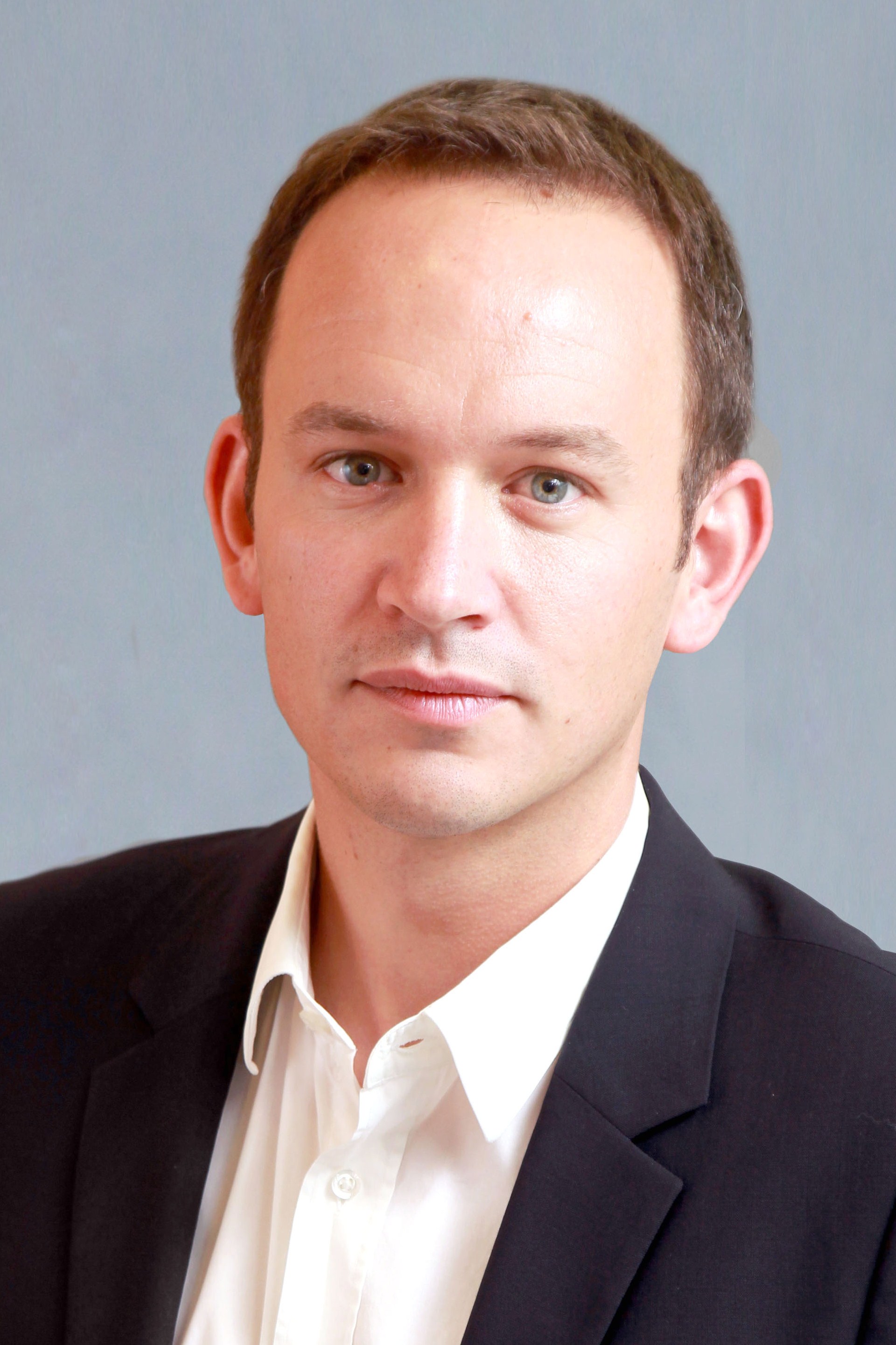 Waggener Edstrom promotes Antoine Calendrier to China general manager