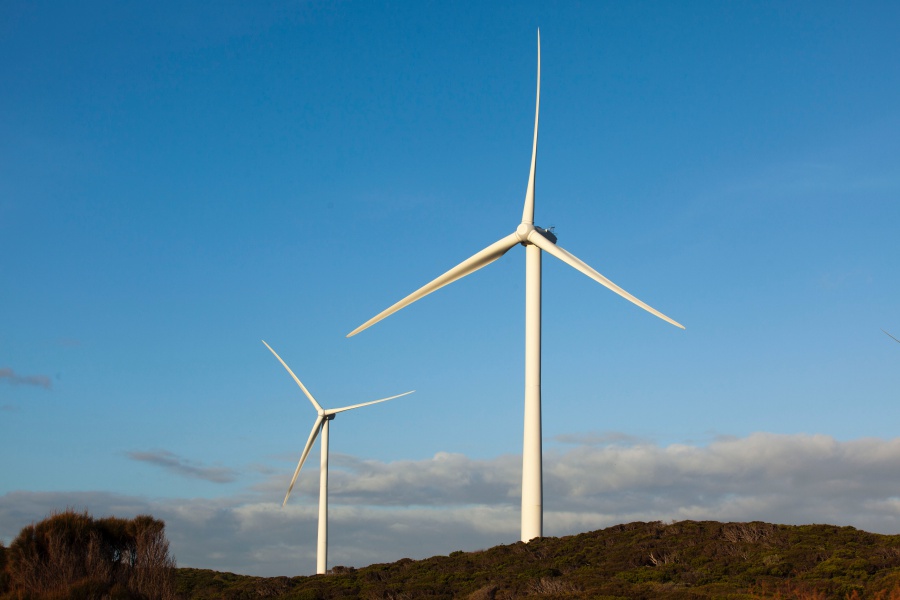 MCEC supports wind farm project