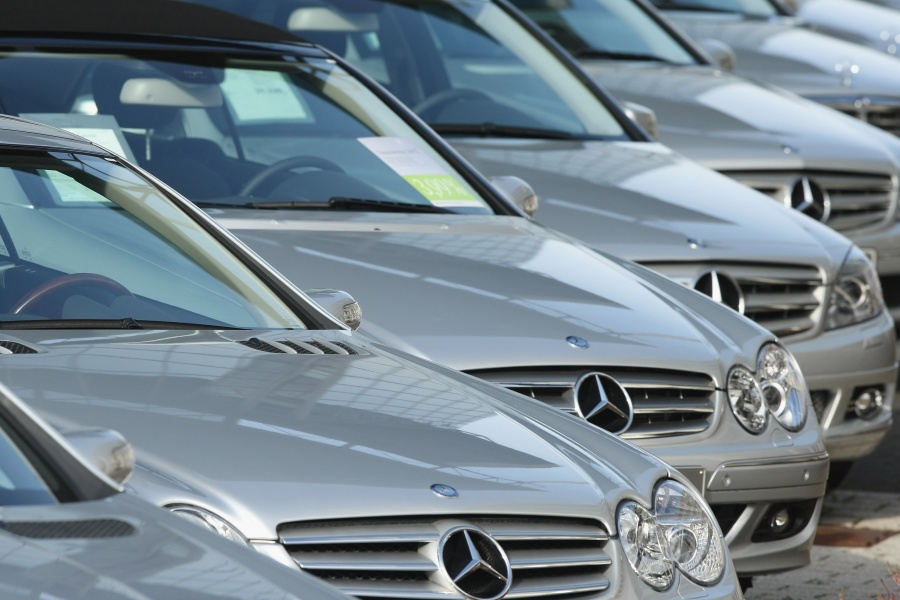 Major auto brands linked to forced labour in Uyghur region