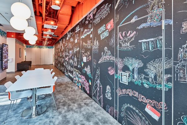 HubSpot to hire 100 more in Singapore