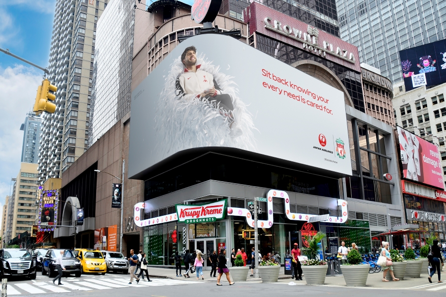 Japan Airlines campaign ropes in Liverpool football stars