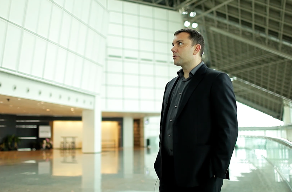 VR: The birth of a new advertising medium