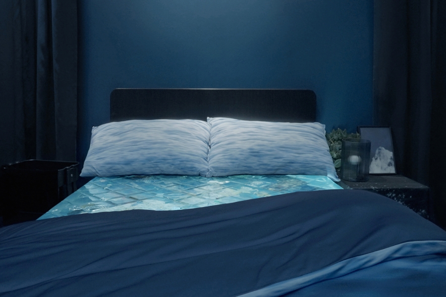 Plastic dreams or seasick reality? The oceans are crying for help