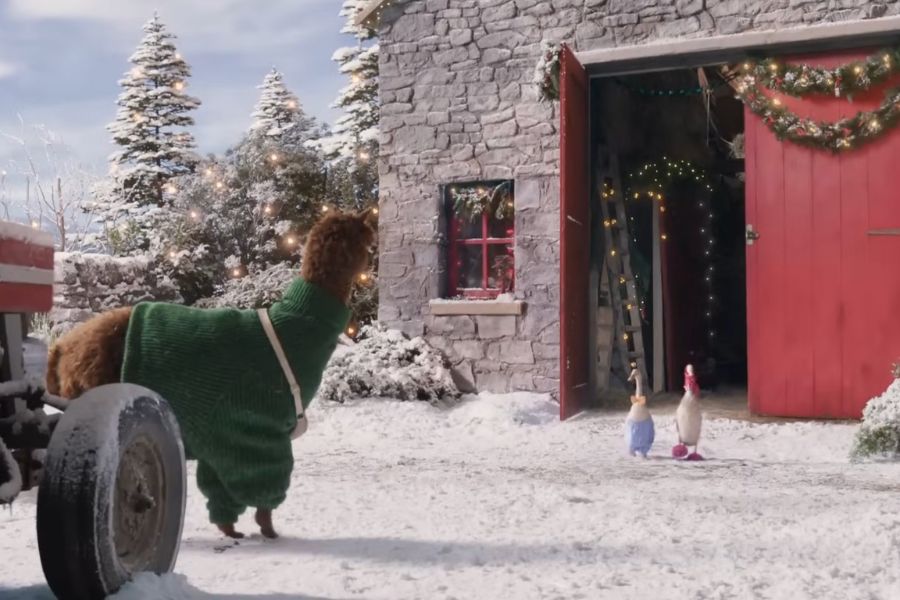 TK Maxx reviews global media account