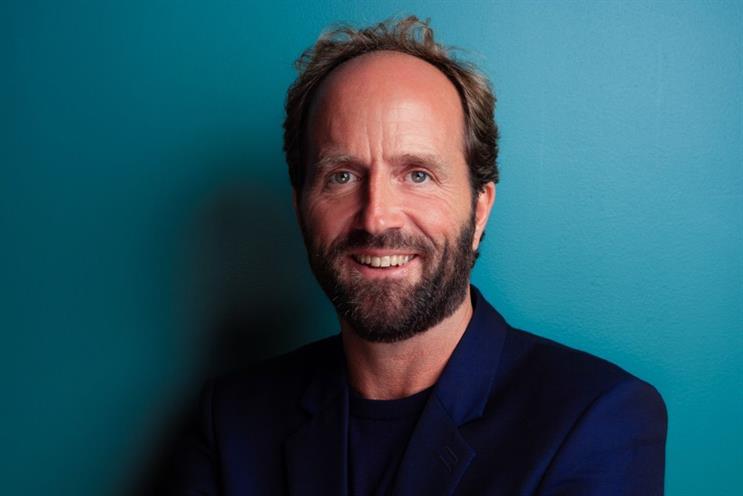 David Jones: Byron Sharp's comments 'belong to another century'