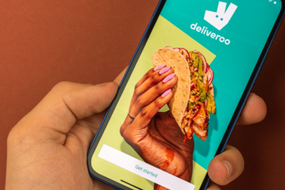 Deliveroo ad platform boosts revenues in UK