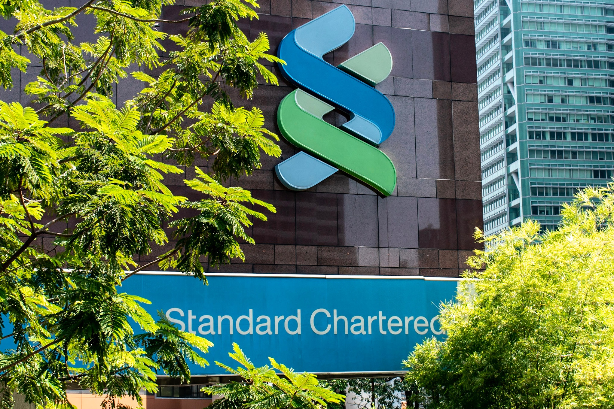 Dentsu defends Stanchart global media review, wins five-year extension
