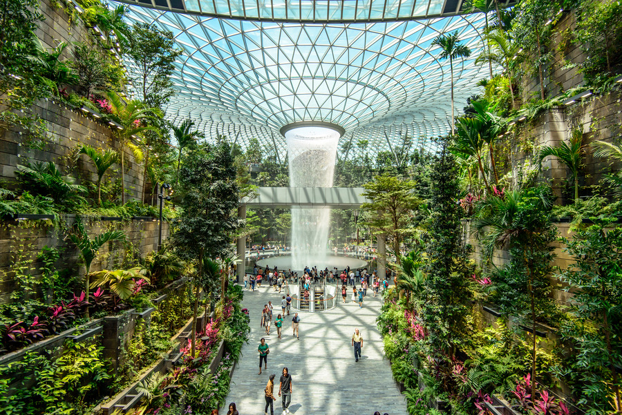 Singapore celebrates its multi-faceted Jewel 